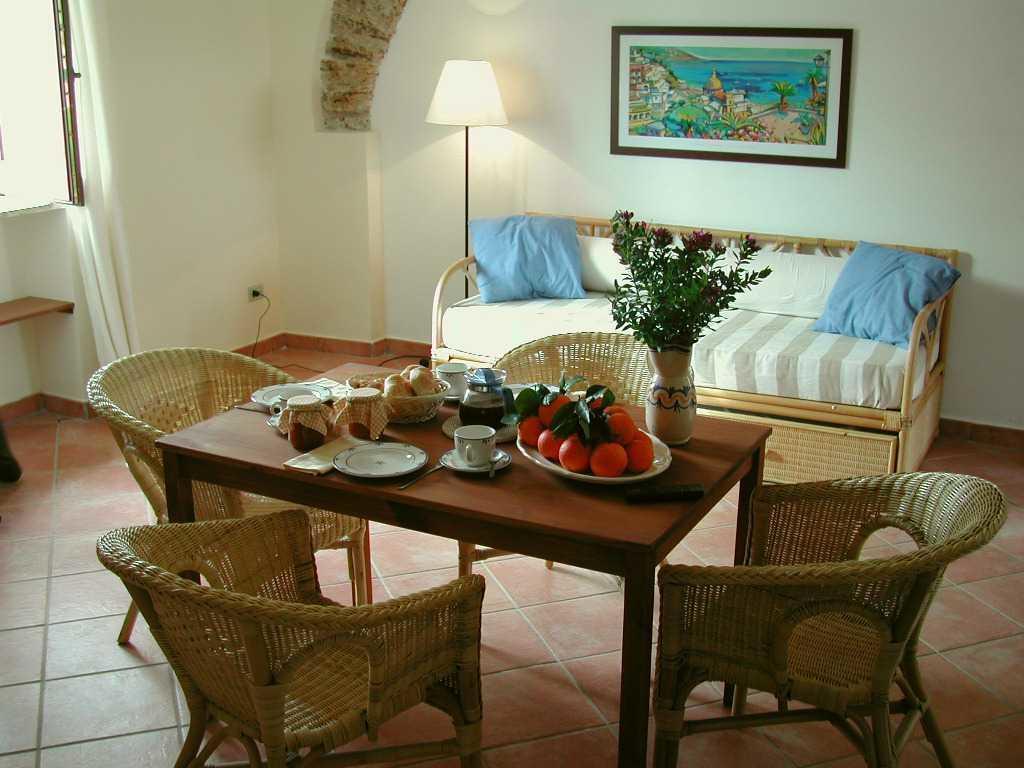 Farmstay La Morella บัตตีปาลเลีย ห้อง รูปภาพ