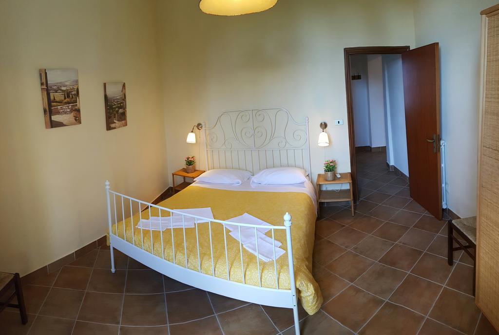 Farmstay La Morella บัตตีปาลเลีย ภายนอก รูปภาพ