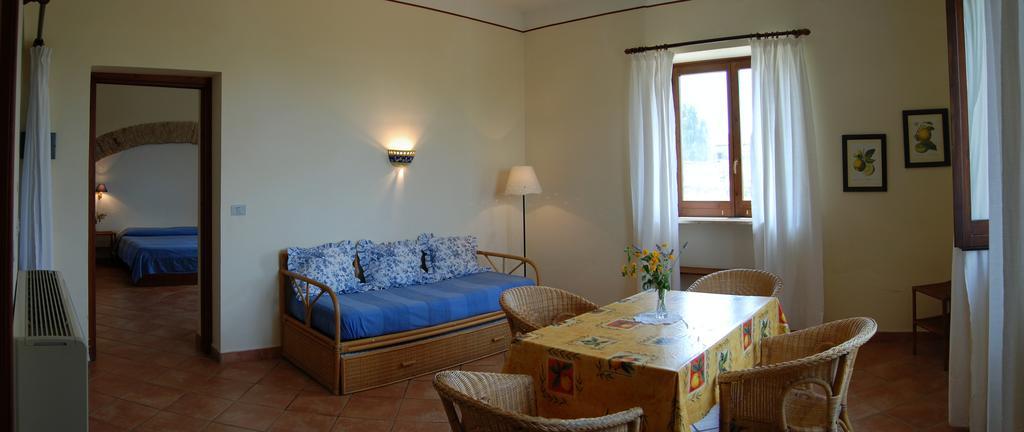 Farmstay La Morella บัตตีปาลเลีย ภายนอก รูปภาพ